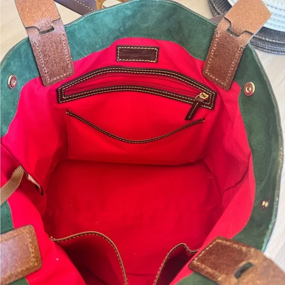 Dooney & Bourke tote - Picture 5 of 13